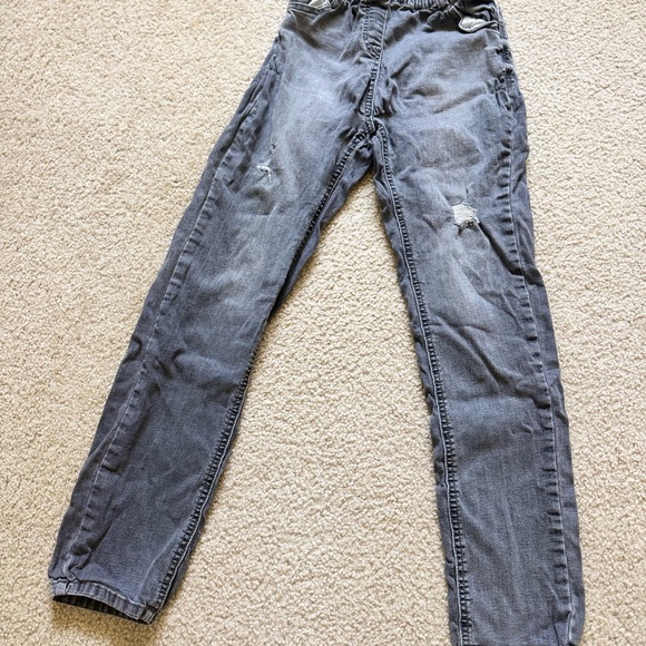 👖 Indigo Bank Kids Gray Distressed Jeans – Size 150 (Youth) - Picture 3 of 6